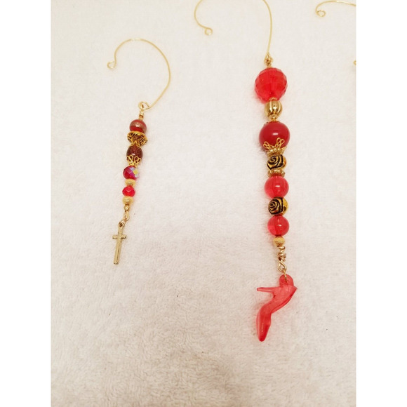 Five red and gold Christmas icicle ornaments c10 - Picture 11 of 11